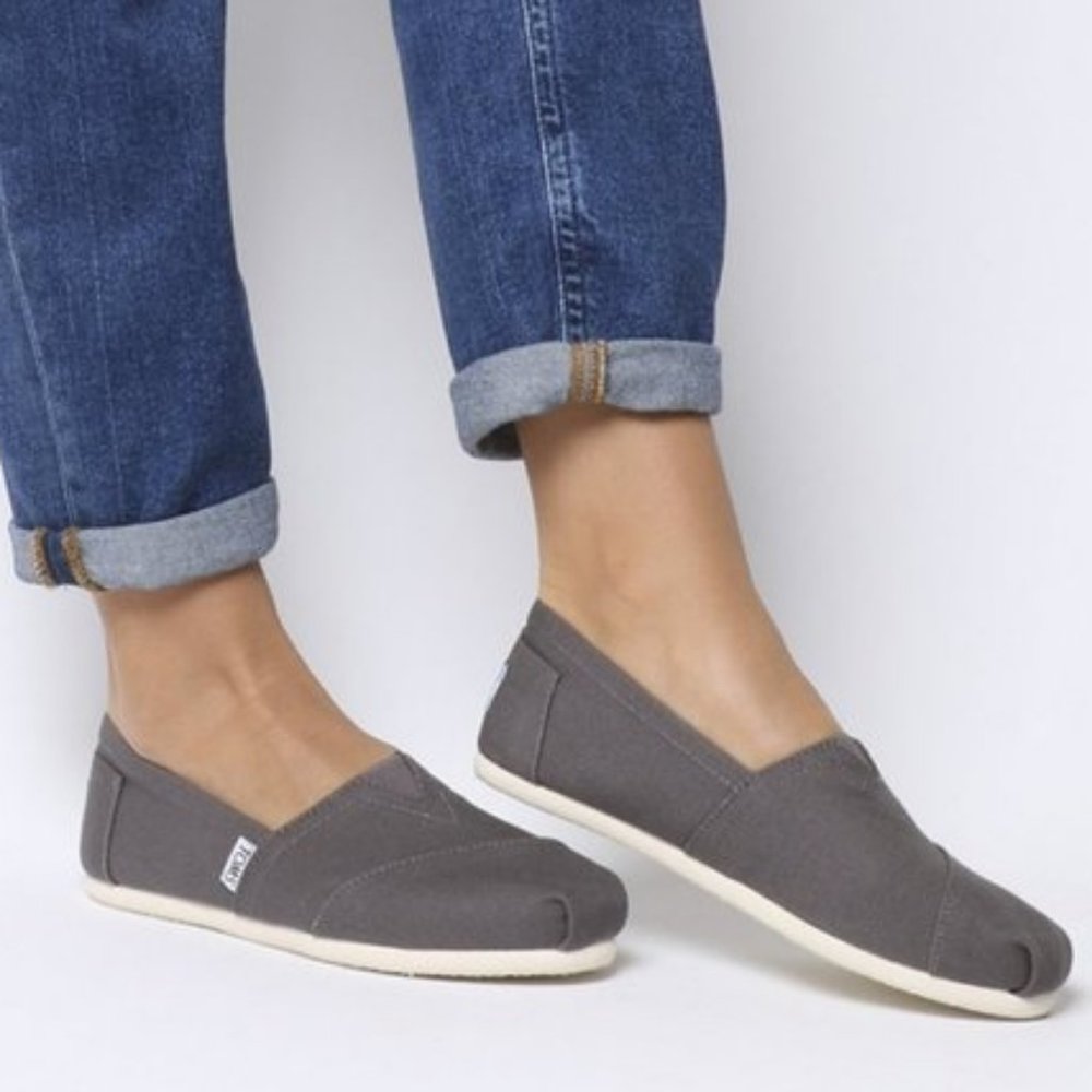 TOMS Canvas Classic Slip On Shoes